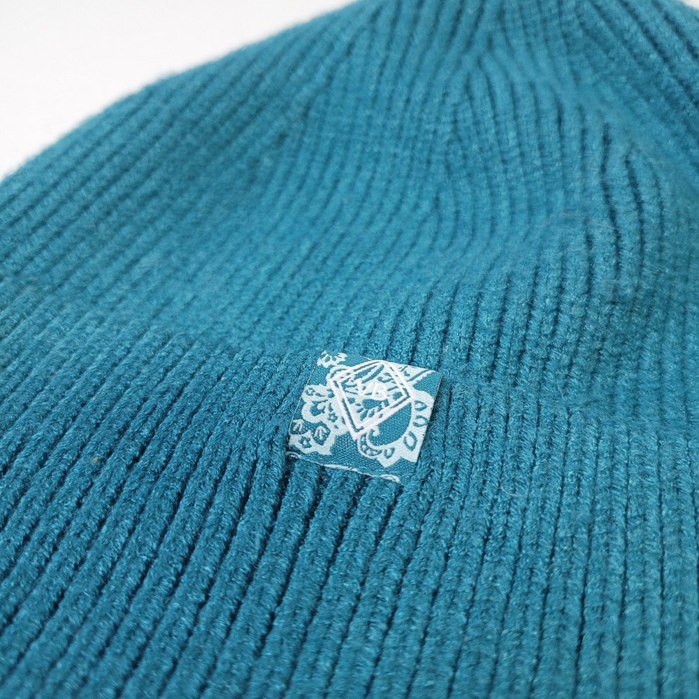 Vera Bradley Womens Ribbed Beanie Teal Blue Knit Soft Winter Hat RN 156007 - Picture 2 of 8